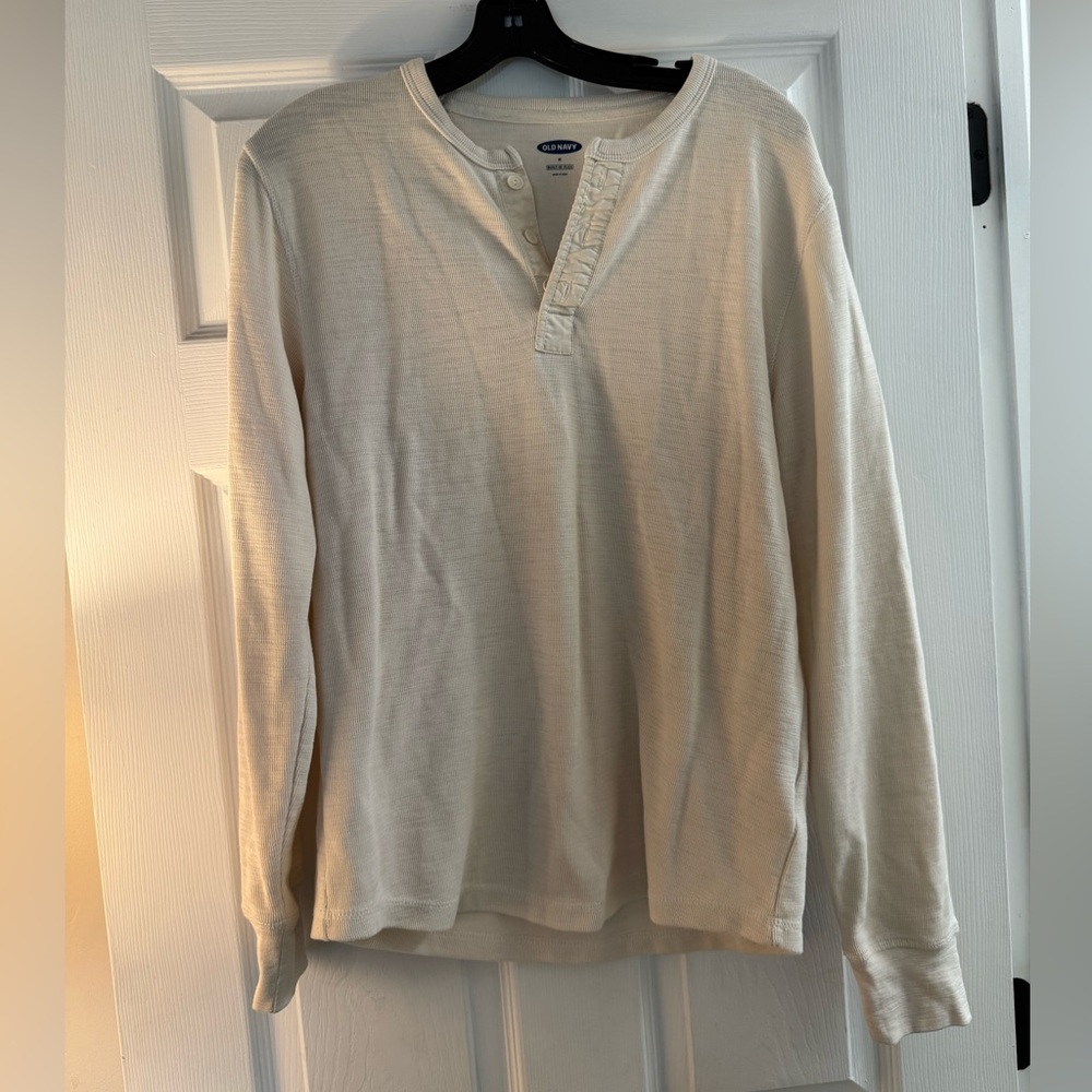 Men’s old navy henley